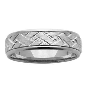 <p>6.5mm Patterned Ring</p>