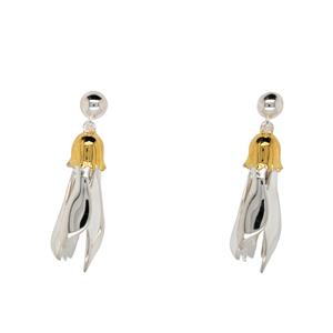 <p> Memento Kowhai Earrings with goldplated sepal. Comes with Memento box</p>
